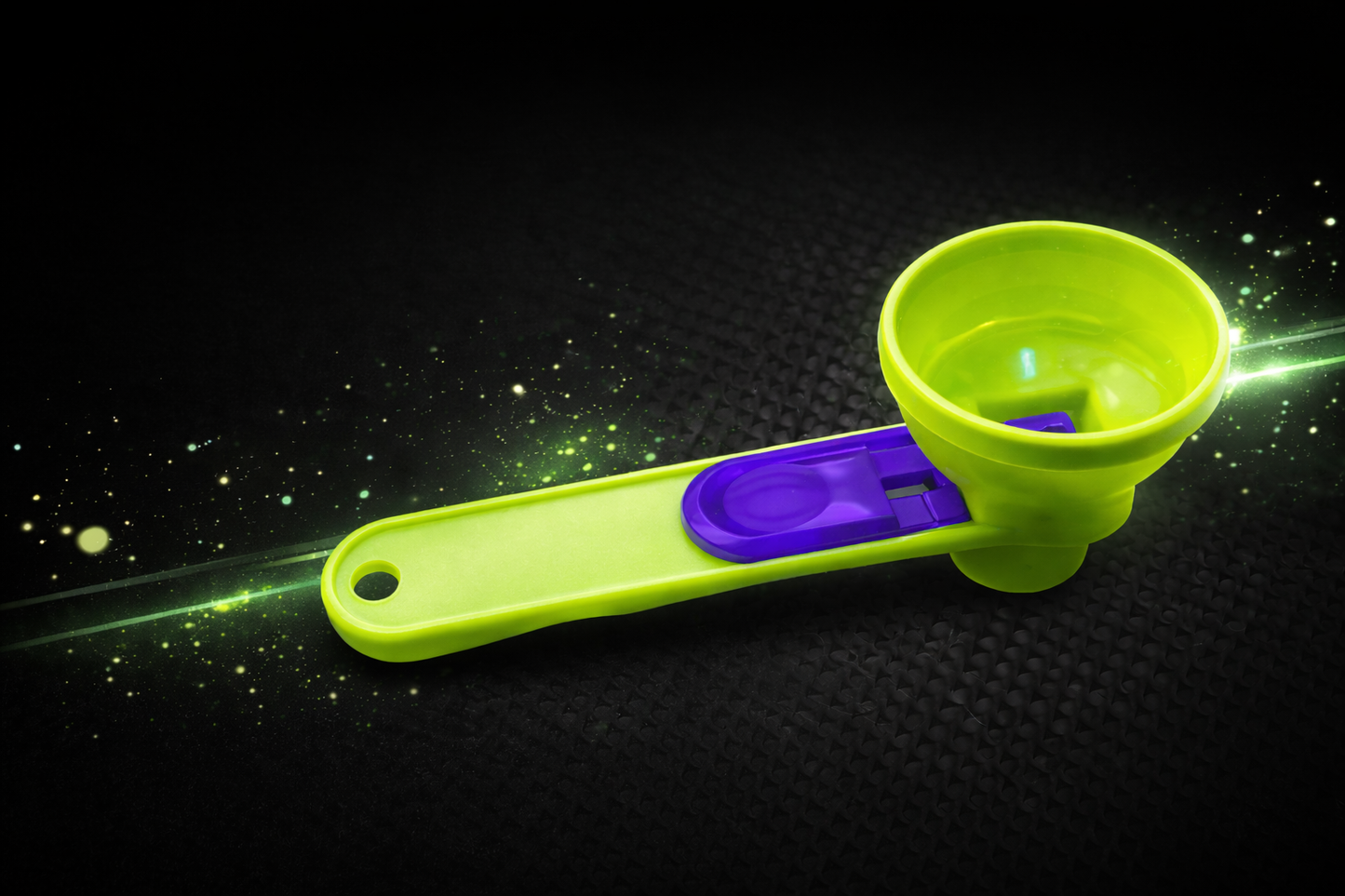 GreenBlue Funnel Scooper